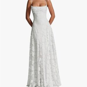 Chic Backless White Lace Dress